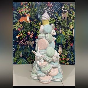 Cupcakes and Cashmere Easter Tree